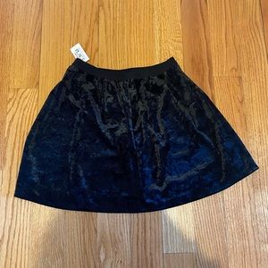 Girl’s Black Velvet Skirt